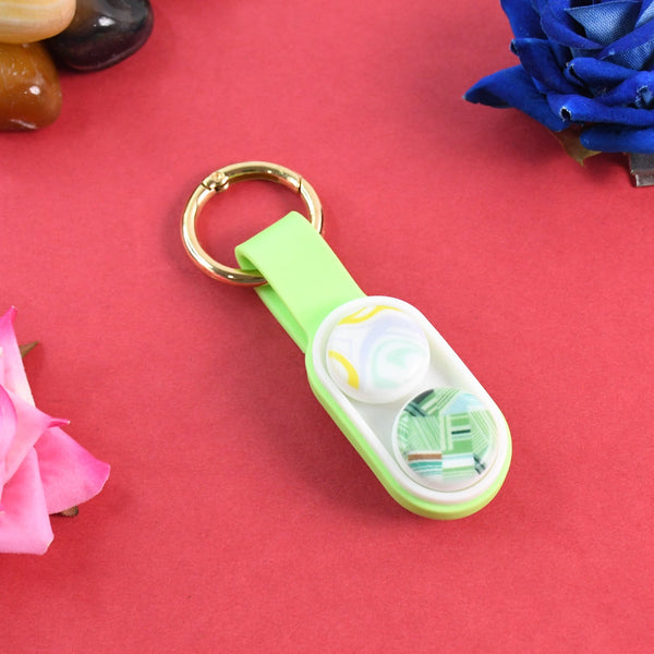 Trendy 2-in-1 Pop Keychain